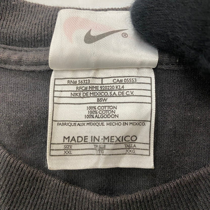 【中古品】【メンズ】 NIKE ナイキ S/S EXPERINCE MARCH MODNESS TEE ショートスリーブ エクスペリエンス マーチ モッドネス Tシャツ 半袖 トップス 銀タグ 148-260401-ks-02-tei サイズ：XXL カラー：ブラック 万代Net店