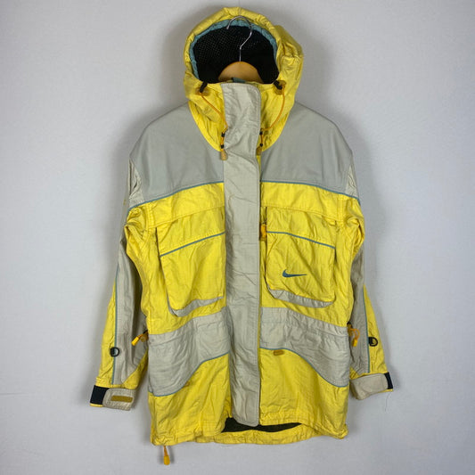 【現状渡し品】【メンズ】 NIKE ACG ナイキ エーシージー 90's STORM FIT PARKA 90年代 ストーム フィット パーカ アウター 148-260327-ks-15-tei サイズ：S カラー：イエロー 万代Net店