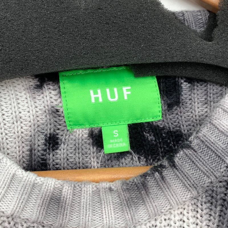 【メンズ】 HUF BAR LOGO TIE DYE CREW SWEATER ハフ バーロゴタイダイクルーネック セーター ニット ブランド 古着 142-260509-gm-29-fuz サイズ：S カラー：グレー 万代Net店