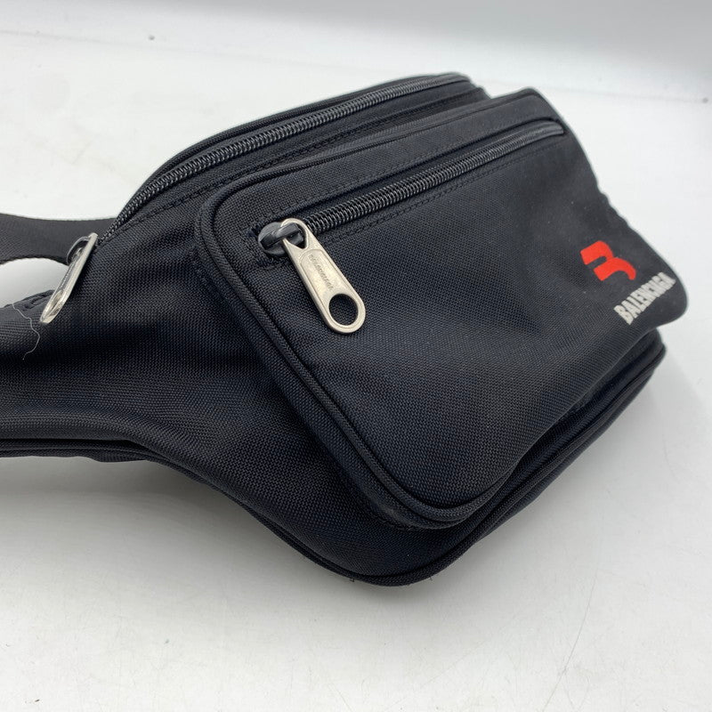 【中古品】【メンズ】 BALENCIAGA バレンシアガ EXPLORER EMBRO BELTPACK 701749 エクスプローラー エンブロ ベルトパック カバン ボディバッグ 180-260404-ko-03-tei カラー：ブラック 万代Net店