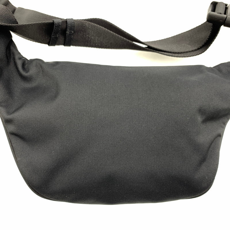 【中古品】【メンズ】 BALENCIAGA バレンシアガ EXPLORER EMBRO BELTPACK 701749 エクスプローラー エンブロ ベルトパック カバン ボディバッグ 180-260404-ko-03-tei カラー：ブラック 万代Net店
