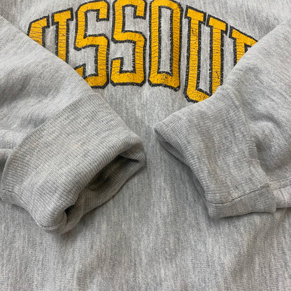 【現状渡し品】【メンズ】 Champion チャンピオン 80's REVERSE WEAVE ‘MISSOURI‘ SWEAT VINTAGE 80年代 リバースウィーブ ミズーリ スウェット 長袖 トップス トレーナー ヴィンテージ 145-260331-yo-09-tei サイズ：M カラー：グレー 万代Net店