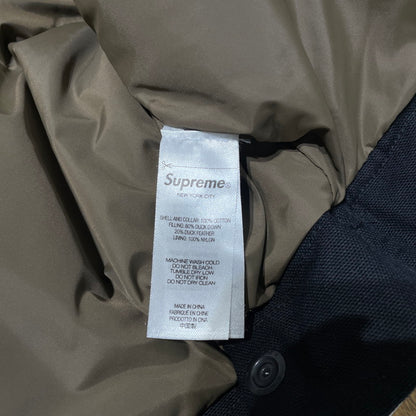 【中古品】【メンズ】 Supreme シュプリーム × SCHOTT ショット 別注 コラボ 22FW CANVAS DOWN TRUCKER JACKET キャンバス ダウン トラッカー ジャケット アウター 149-260404-yo-18-tei サイズ：L カラー：ブラック 万代Net店