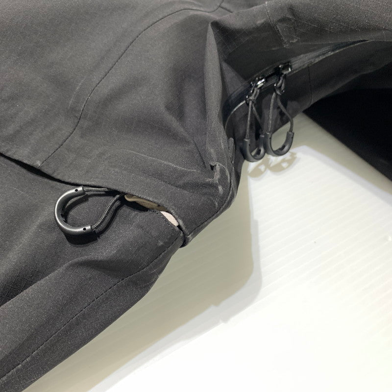 【中古品】【メンズ】 CMF OUTDOOR GARMENT コムフィアウトドアガーメント GUIDE SHELL COEXIST CMF2302-J09C ガイド シェル コエグジスト ジャケット アウター 144-260330-ko-08-tei サイズ：L カラー：ブラック 万代Net店