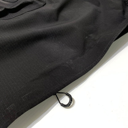 【中古品】【メンズ】 CMF OUTDOOR GARMENT コムフィアウトドアガーメント GUIDE SHELL COEXIST CMF2302-J09C ガイド シェル コエグジスト ジャケット アウター 144-260330-ko-08-tei サイズ：L カラー：ブラック 万代Net店