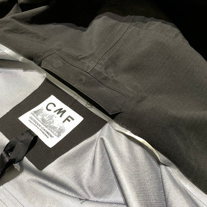 【中古品】【メンズ】 CMF OUTDOOR GARMENT コムフィアウトドアガーメント GUIDE SHELL COEXIST CMF2302-J09C ガイド シェル コエグジスト ジャケット アウター 144-260330-ko-08-tei サイズ：L カラー：ブラック 万代Net店