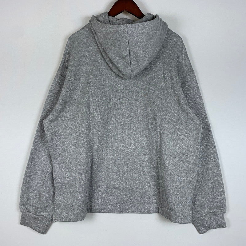 【中古品】【メンズ】 CULINI クルニ 25SS GLITTER YARN EMBROIDERY PATCH HOODIE 25-SS-039C グリッター ヤーン エンブロイダリー パッチ パーカー トップス プルオーバー 140-260402-ko-07-fuzh サイズ：2 カラー：グレー 万代Net店