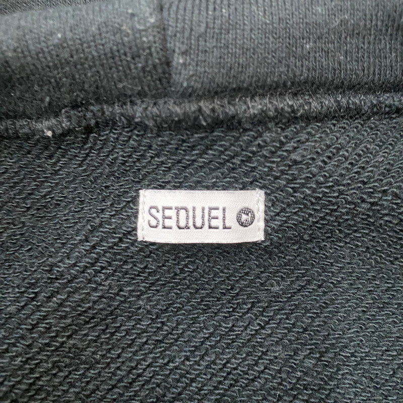 【中古品】【メンズ】 SEQUEL シークエル SQL LOGO HOODIE SQL ロゴ フーディー トップス プルオーバーパーカー 142-260413-ks-11-tei サイズ：S カラー：ブラック 万代Net店