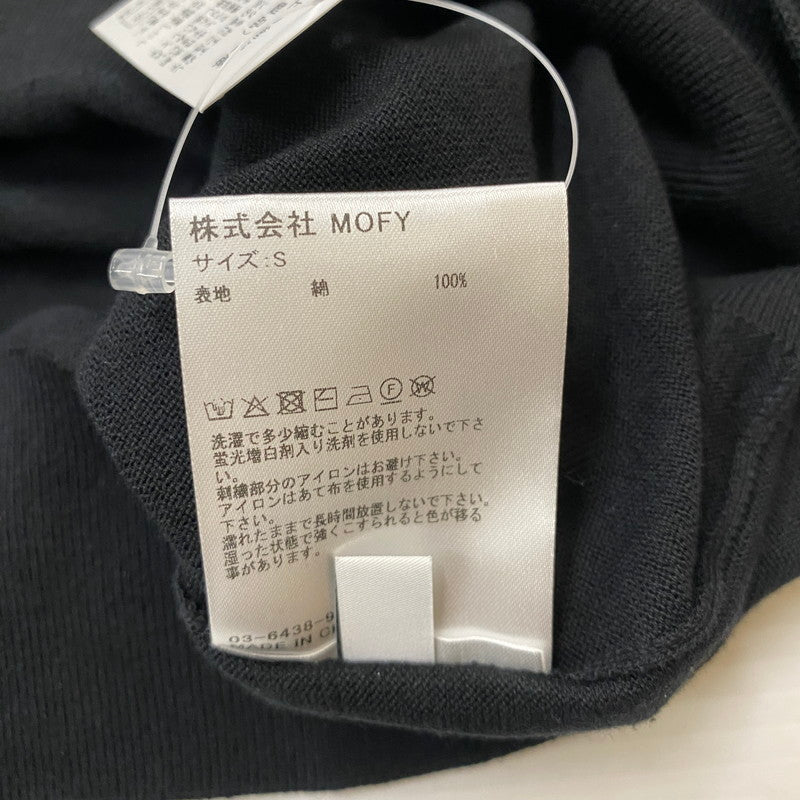 【中古品】【メンズ】 SEQUEL シークエル 25SS LOGO CREW NECK COTTON SWEATER ロゴ クルーネック コットンセーター 長袖 トップス 142-260413-ks-04-tei サイズ：S カラー：ブラック 万代Net店