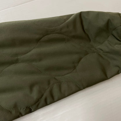 【中古品】【メンズ】 uniform experiment ユニフォームエクスペリメント QUILTING PULLOVER SMOCK UE-202018 キルティング プルオーバー スモック アウター 142-260806-ss-10-tei サイズ：3 カラー：カーキ 万代Net店