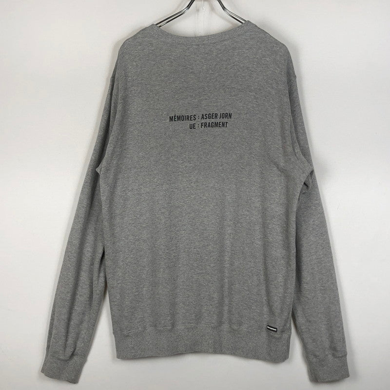 【中古品】【メンズ】 UNIFORM EXPERIMENT ユニフォーム エクスペリメント ASGER JORN MEMOIRES CREWNECK SWEAT UE-210091 メモワール クルーネック スウェット トップス トレーナー 142-260702-sa-17-tei サイズ：4 カラー：グレー 万代Net店