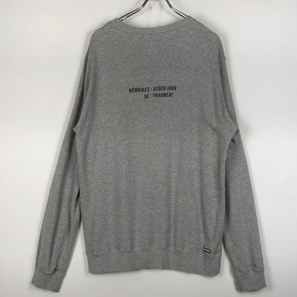 【中古品】【メンズ】 UNIFORM EXPERIMENT ユニフォーム エクスペリメント ASGER JORN MEMOIRES CREWNECK SWEAT UE-210091 メモワール クルーネック スウェット トップス トレーナー 142-260702-sa-17-tei サイズ：4 カラー：グレー 万代Net店