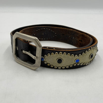 【現状渡し品】【メンズ】 HTC エイチ ティー シー FLOWER CARVING PEANUT BELT フラワーカービング ピーナッツベルト アクセサリー 205-260503-ko-14-tei サイズ：34 カラー：ブラック 万代Net店