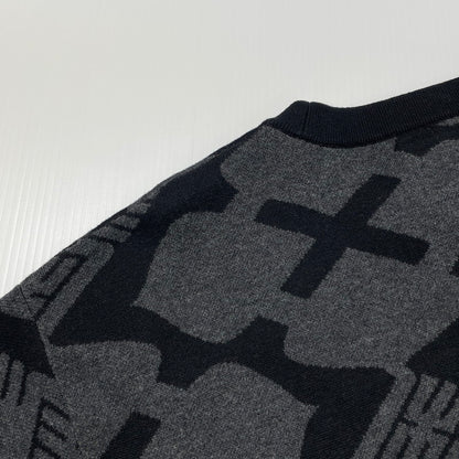 【中古品】【メンズ】 GAKKIN ガッキン × BUDSPOOL バッズプール 別注 コラボ JACQUARD SWEATER 花罰 ジャガードセーター 長袖 トップス ニット 147-260417-yo-08-tei サイズ：L カラー：ブラック/グレー 万代Net店