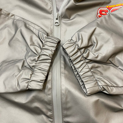 【中古美品】【メンズ】 WINDANDSEA ウィンダンシー × UFO ユー エフ オー 別注 コラボ WATER REPELLET JACKET WDS-C-UDO-24-Q4-05 ウォーターリペレント ジャケット ライトアウター 142-260418-ks-08-tei サイズ：M カラー：シルバー 万代Net店