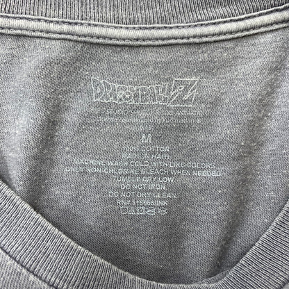 【現状渡し品】【メンズ】 DRAGON BALL Z ドラゴンボールゼット 00's SUPER SAIYAN SON GOKU S/S TEE スーパーサイヤ人 孫悟空 ショートスリーブ Tシャツ トップス 半袖 145-260423-ko-02-tei サイズ：M カラー：グレー 万代Net店