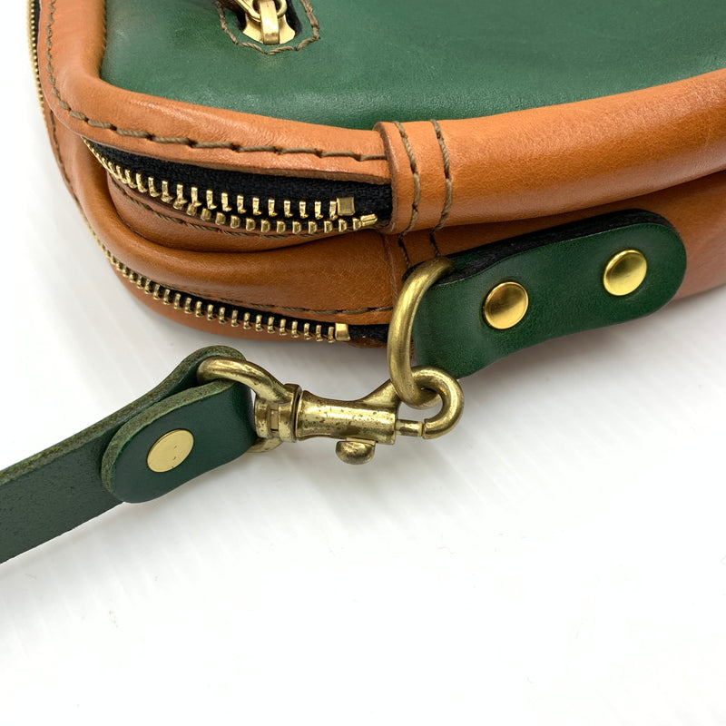 【中古品】【メンズ】 HERZ ヘルツ LEATHER SHOULDER BAG レザーショルダーバッグ カバン セカンドバッグ 188-260723-ko-05-tei カラー：グリーン系 万代Net店