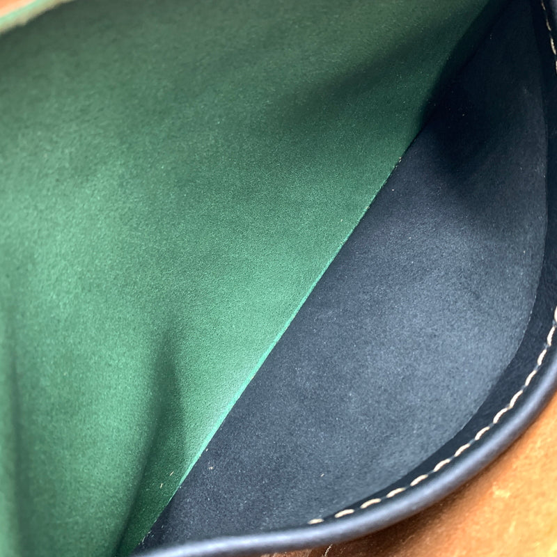 【中古品】【メンズ】 HERZ ヘルツ LEATHER SHOULDER BAG レザーショルダーバッグ カバン セカンドバッグ 188-260723-ko-05-tei カラー：グリーン系 万代Net店