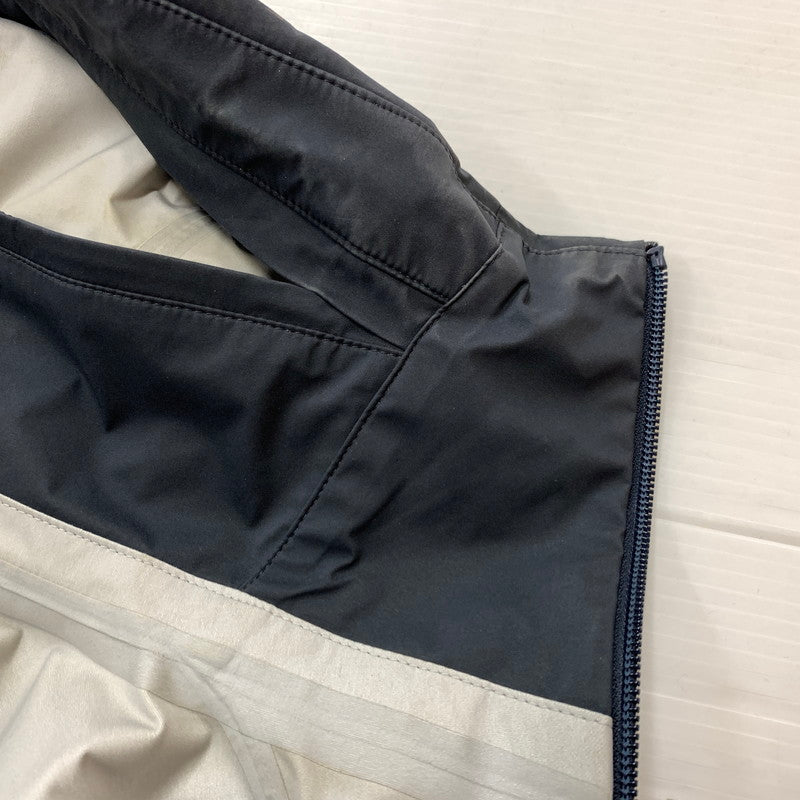 【現状渡し品】【メンズ】 DESCENTE デサント 24SS HARD SHELL JACKET DAMXGK30X ハードシェル ジャケット ライトアウター ナイロンジャケット 144-260429-ko-16-tei サイズ：L カラー：ブラック系/チャコール 万代Net店