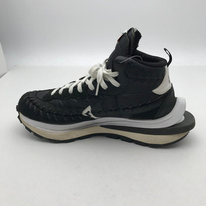 【中古品】【メンズ】 NIKE×SACAI×JEAN-PAUL GAULTIER ナイキ ×サカイ ×ジャンポール・ゴルチエ DH9186-001 VAPOR WAFFLE ”BLACK BLACK-WHITE” ヴェイパー ワッフル スニーカー 靴 160-260515-ky-02-teih サイズ：28cm カラー：ブラック 万代Net店