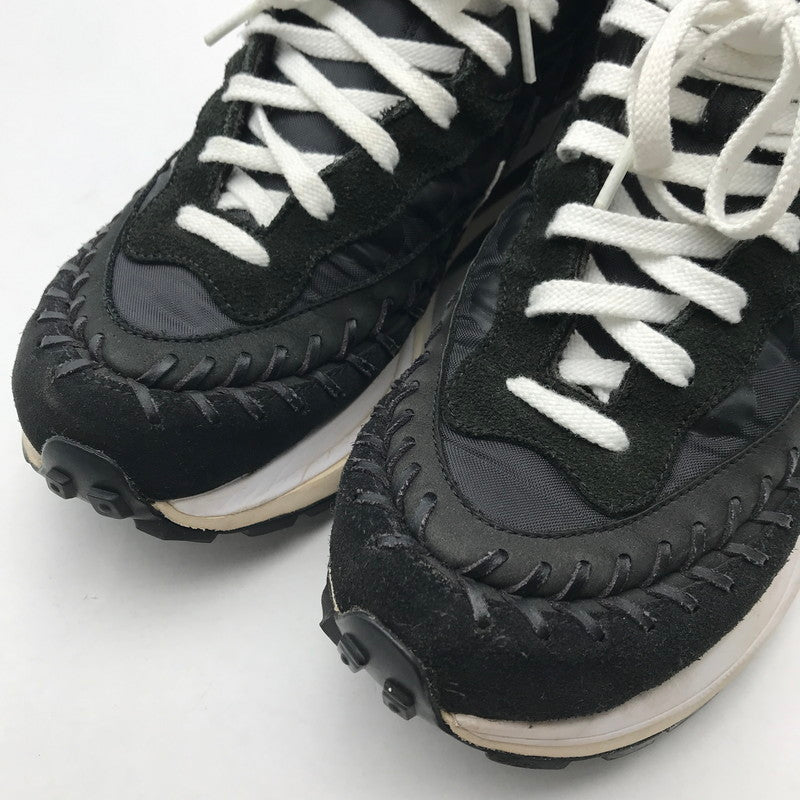 【中古品】【メンズ】 NIKE×SACAI×JEAN-PAUL GAULTIER ナイキ ×サカイ ×ジャンポール・ゴルチエ DH9186-001 VAPOR WAFFLE ”BLACK BLACK-WHITE” ヴェイパー ワッフル スニーカー 靴 160-260515-ky-02-teih サイズ：28cm カラー：ブラック 万代Net店