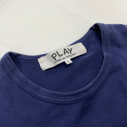【中古品】【メンズ】 PLAY COMME DES GARCONS プレイコムデギャルソン GOLD HEART LOGO TEE AZ-T216 ゴールドハート ロゴ Tシャツ 半袖 トップス 140-260623-yo-08-tei サイズ：L カラー：ネイビー 万代Net店