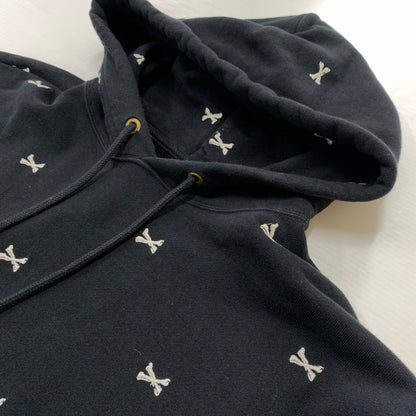 【中古品】【メンズ】 WTAPS ダブルタップス 22AW ACNE HOODY CTPLL TEXTILE 222ATDT-CSM26 クロスボーン フーディ トップス プルオーバーパーカー 142-260429-ko-09-fuzh サイズ：4 カラー：ブラック 万代Net店