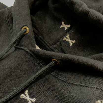 【中古品】【メンズ】 WTAPS ダブルタップス 22AW ACNE HOODY CTPLL TEXTILE 222ATDT-CSM26 クロスボーン フーディ トップス プルオーバーパーカー 142-260429-ko-09-fuzh サイズ：4 カラー：ブラック 万代Net店