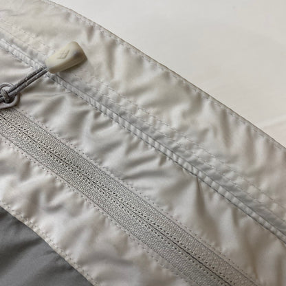 【ジャンク品】【レディース】 MONTBELL モンベル TRAVEL DOWN PARKA 11010549 トラベル ダウンパーカ アウター ダウンジャケット 144-260427-ks-02-tei サイズ：M カラー：グレー 万代Net店