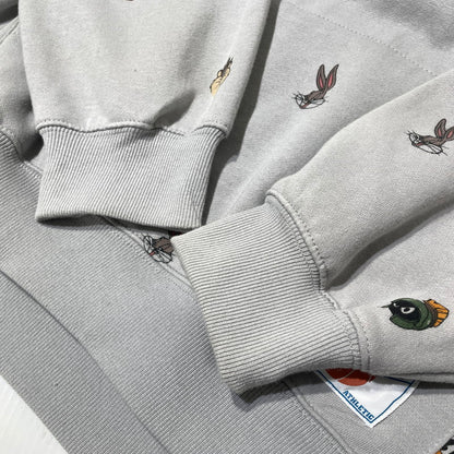 【中古品】【メンズ】 DUMBGOOD ダム グッド × SPACE JAM スペース ジャム 別注コラボ UO EXCLUSIVE ALLOVER PRINT HOOD エクスクルーシヴ オールオーバートップス プルーオーバーパーカー 142-260805-sa-06-tei サイズ：XL カラー：グレー 万代Net店
