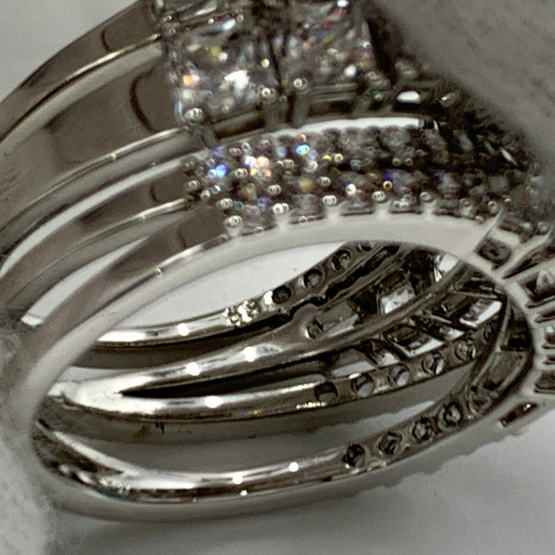 【中古品】【レディース】 SWAROVSKI スワロフスキー TWIST WRAP RING 5584646 ツイスト ラップ リング アクセサリー 指輪 192-260503-ko-16-tei サイズ：58 カラー：シルバー 16号 万代Net店