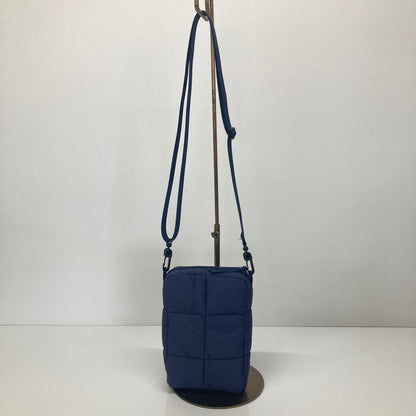 【中古品】【メンズ】 FRESH SERVICE フレッシュサービス QUILTED CUBE BAG_S ショルダーバッグ カバン 188-260822-AS-4-hon カラー：ネイビー 万代Net店