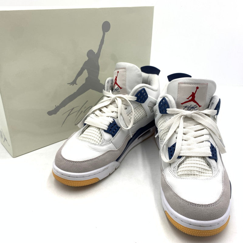 【中古品】【メンズ】 NIKE ナイキ SB AIR JORDAN 4 RETRO SP "SUMMIT WHITE NAVY" DR5415-100 エアジョーダン4 レトロ スニーカー 靴 160-260618-ko-02-tei サイズ：28cm カラー：ホワイトネイビー 万代Net店