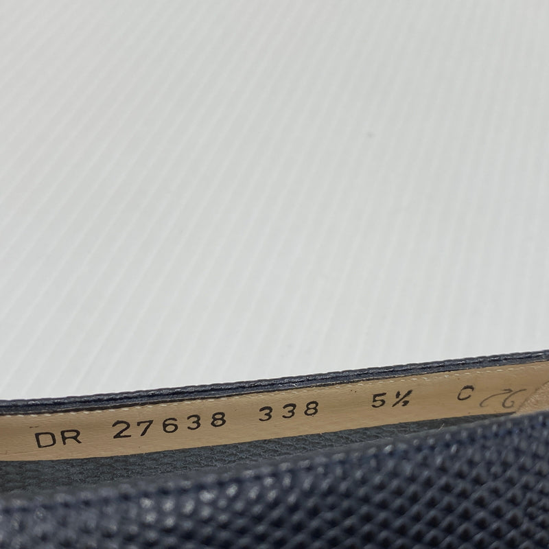 【中古品】【レディース】 SALVATORE FERRAGAMO サルヴァトーレ フェラガモ VARA ヴァラ 靴 パンプス 183-260819-sa-16-teih サイズ：5 1/2 カラー：ネイビー系 万代Net店