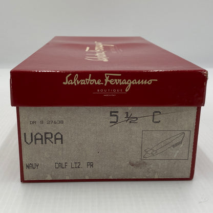 【中古品】【レディース】 SALVATORE FERRAGAMO サルヴァトーレ フェラガモ VARA ヴァラ 靴 パンプス 183-260819-sa-16-teih サイズ：5 1/2 カラー：ネイビー系 万代Net店