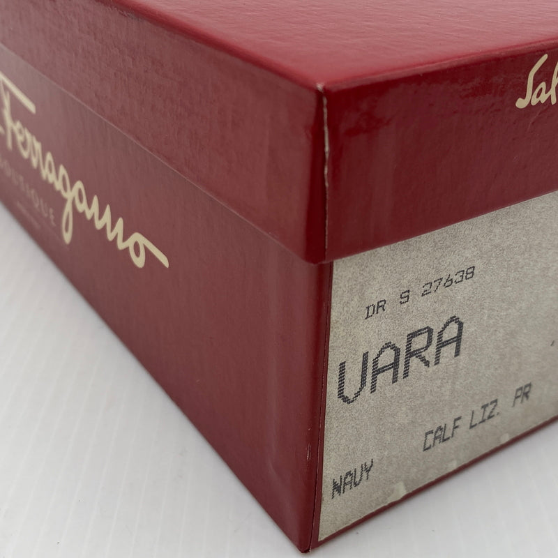 【中古品】【レディース】 SALVATORE FERRAGAMO サルヴァトーレ フェラガモ VARA ヴァラ 靴 パンプス 183-260819-sa-16-teih サイズ：5 1/2 カラー：ネイビー系 万代Net店