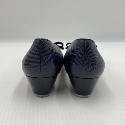 【中古品】【レディース】 SALVATORE FERRAGAMO サルヴァトーレ フェラガモ VARA ヴァラ 靴 パンプス 183-260819-sa-16-teih サイズ：5 1/2 カラー：ネイビー系 万代Net店