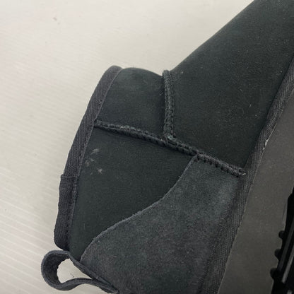 【中古品】【メンズ】 UGG アグ M CLASSIC ULTRA MINI 1137391 CLASSIC ウルトラ ミニ ムートン ブーツ 靴 164-261014-yo-29-teih サイズ：27cm カラー：ブラック 万代Net店
