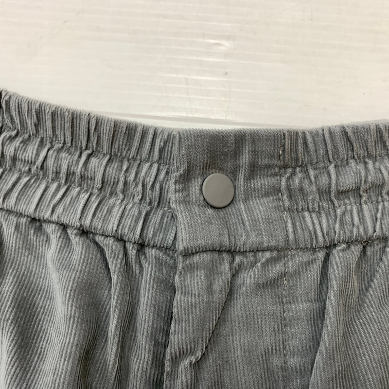 【中古品】【メンズ】 KITH キス WASHED SUMMER MICRO CORD ACTIVE SHORT KHM060133 ウォッシュド サマー マイクロ コード アクティブ ショーツ ボトムス 短パン 153-260730-sa-21-tei サイズ：XXL カラー：グレー 万代Net店