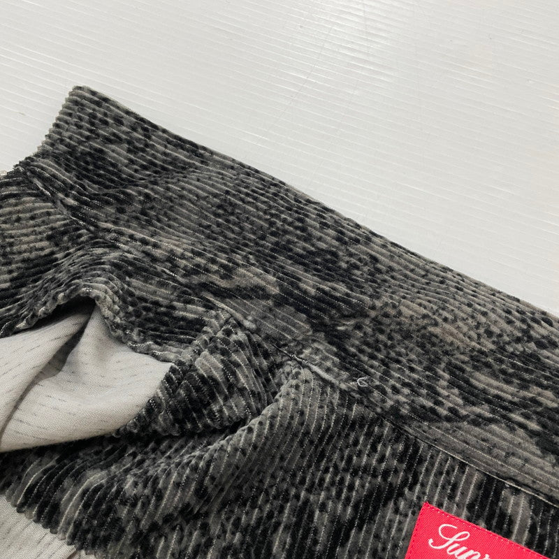 【中古品】【メンズ】 Supreme シュプリーム 20AW SNAKESKIN CORDUROY ZIP UP SHIRT スネークスキン コーデュロイ ジップアップ シャツジャケット ライトアウター 149-260502-yo-08-fuzh サイズ：XL カラー：グレー/ブラック 万代Net店