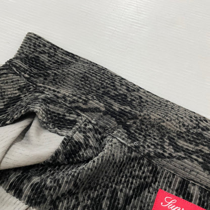 【中古品】【メンズ】 Supreme シュプリーム 20AW SNAKESKIN CORDUROY ZIP UP SHIRT スネークスキン コーデュロイ ジップアップ シャツジャケット ライトアウター 149-260502-yo-08-fuzh サイズ：XL カラー：グレー/ブラック 万代Net店