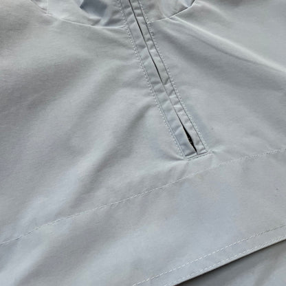 【中古品】【メンズ】 Carhartt WIP カーハート ワークインプログレス WINDBREAKER PULLOVER I030008 ウィンドブレーカー プルオーバー ジャケット ライトアウター 145-260502-yo-12-tei サイズ：M カラー：ライトブルー 万代Net店