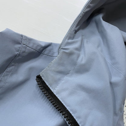 【中古品】【メンズ】 Carhartt WIP カーハート ワークインプログレス WINDBREAKER PULLOVER I030008 ウィンドブレーカー プルオーバー ジャケット ライトアウター 145-260502-yo-12-tei サイズ：M カラー：ライトブルー 万代Net店