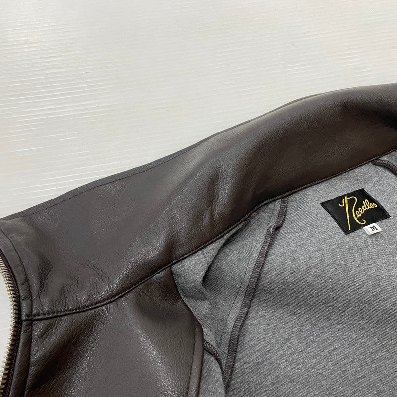 【中古品】【メンズ】 Needles ニードルス × NUBIAN ヌビアン 別注 コラボ TRACK JACKET "SYNTHETIC LEATHER" RW1649 トラックジャケット シンセティックレザー ライトアウター 140-260502-yo-13-tei サイズ：M カラー：ダークブラウン 万代Net店