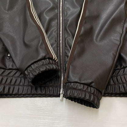 【中古品】【メンズ】 Needles ニードルス × NUBIAN ヌビアン 別注 コラボ TRACK JACKET "SYNTHETIC LEATHER" RW1649 トラックジャケット シンセティックレザー ライトアウター 140-260502-yo-13-tei サイズ：M カラー：ダークブラウン 万代Net店