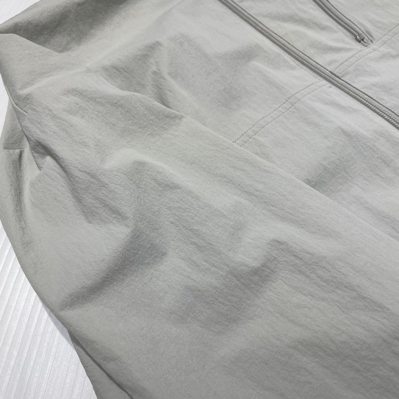 【中古品】【メンズ】 417EDIFICE フォーワンセブン エディフィス GREYFULLREG PUNCHING PANEL NYLON BLOUSON 25-011-312-1001-1-0 グレーフルテック パンチングパネル ナイロンブルゾン ライトアウター 147-260806-yo-19-tei サイズ：L カラー：グレー 万代Net店