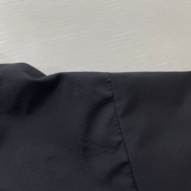 【中古品】【メンズ】 OAKLEY オークリー NYLON JACKET ナイロン ジャケット アウター 148-260901-sa-13-teih サイズ：M カラー：ブラック 万代Net店