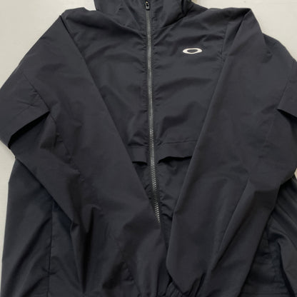 【中古品】【メンズ】 OAKLEY オークリー NYLON JACKET ナイロン ジャケット アウター 148-260901-sa-13-teih サイズ：M カラー：ブラック 万代Net店