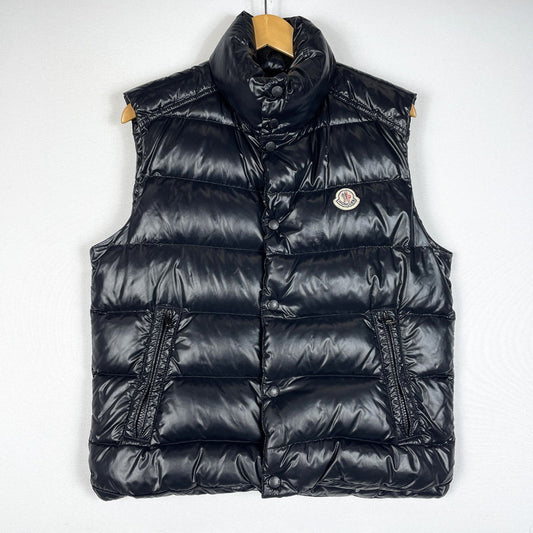 【中古品】【メンズ】 MONCLER モンクレール TIB GILET G32-003 ティブ ジレ ライトアウター ダウンベスト 141-260507-ks-03-tei サイズ：1　※アニメタグ欠品 カラー：ブラック 万代Net店