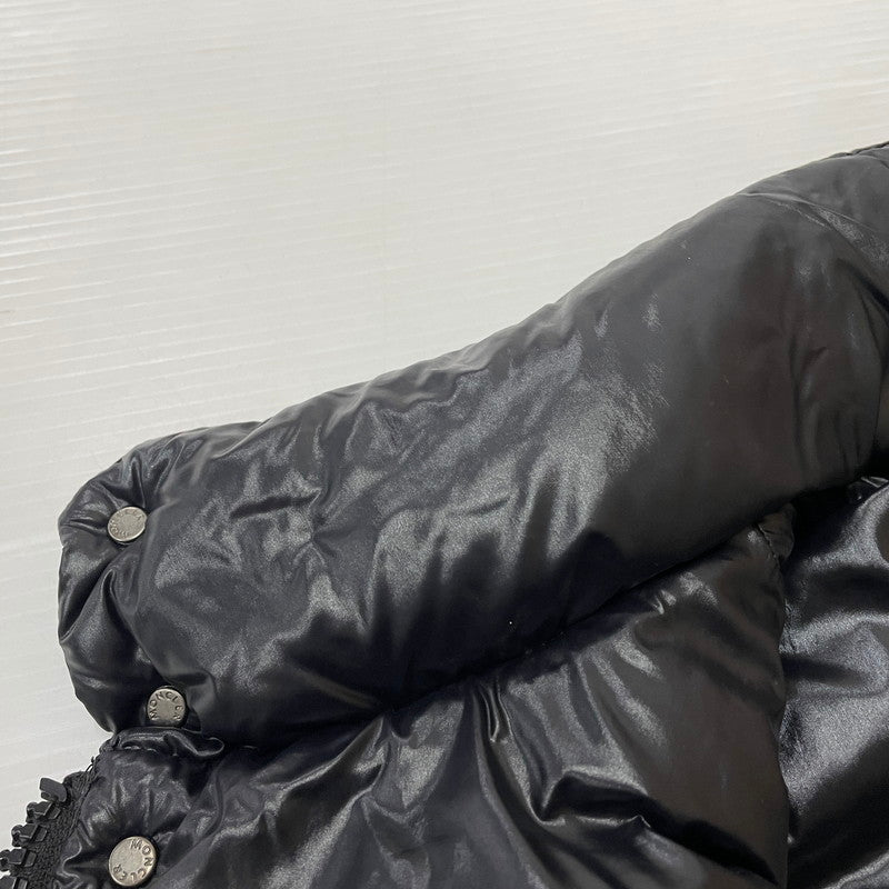 【中古品】【メンズ】 MONCLER モンクレール TIB GILET G32-003 ティブ ジレ ライトアウター ダウンベスト 141-260507-ks-03-tei サイズ：1　※アニメタグ欠品 カラー：ブラック 万代Net店